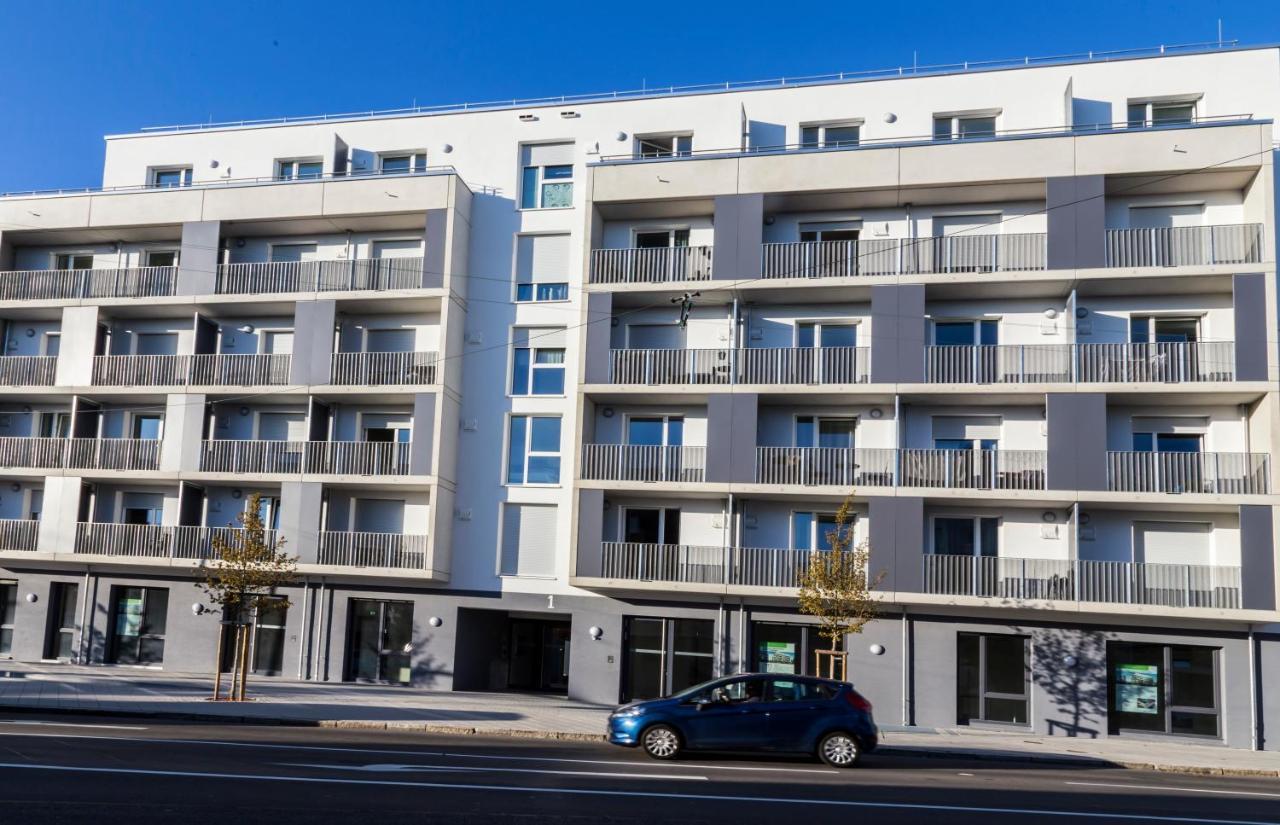 Neu☆Business Apartment☆Messe/Airport☆Tiefgarage Leinfelden-Echterdingen Exterior photo